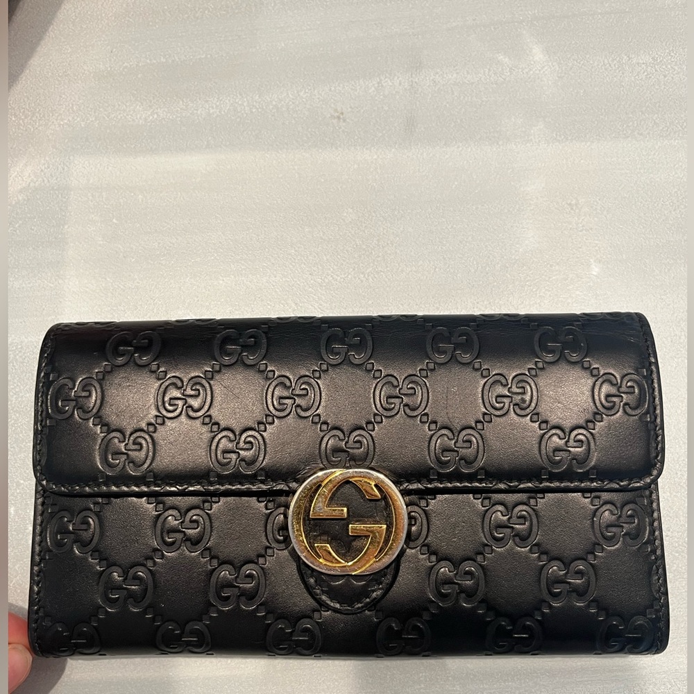 Authentic Gucci Wallet
